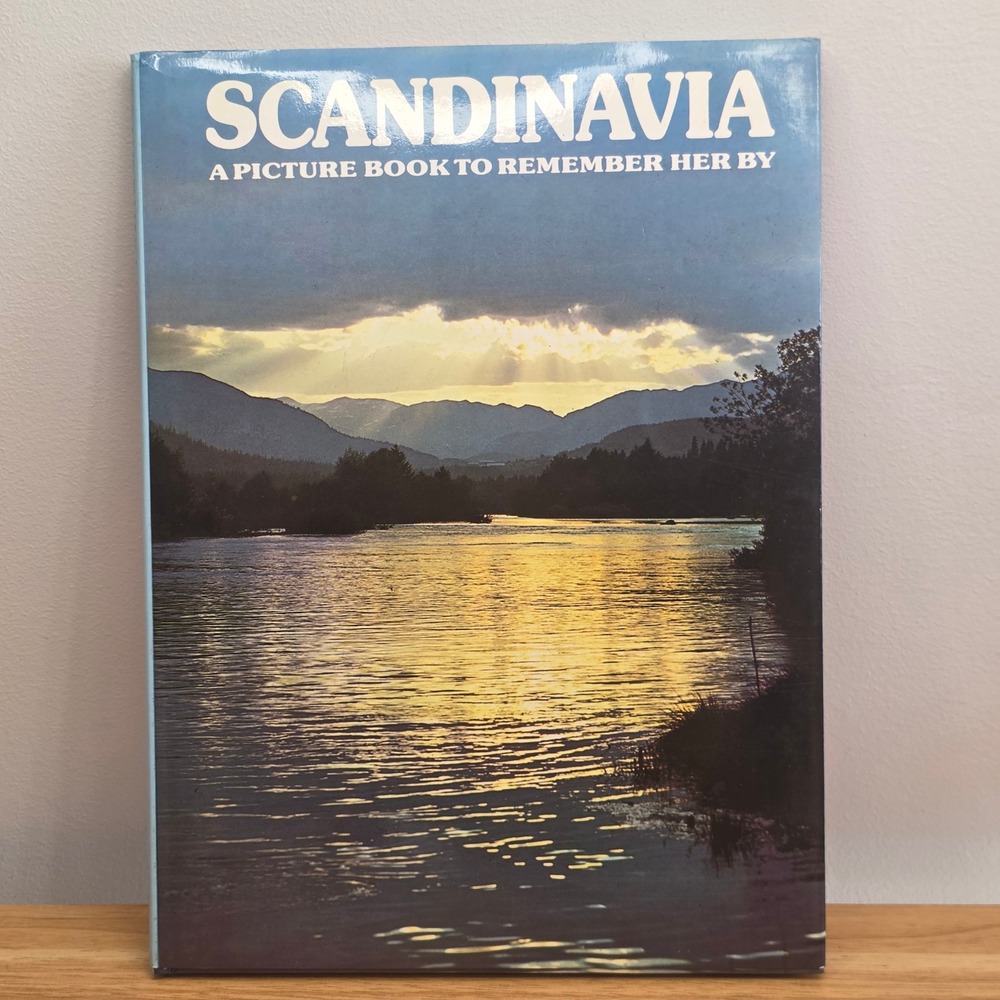 Scandinavia A Picture Book To Remember Her By David‎ Gibbon Crescent Books 1978
